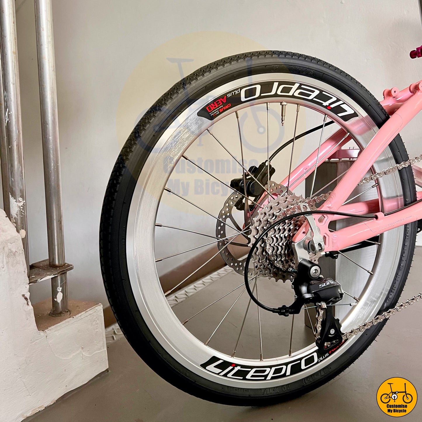 Compact & Stylish Crius Master 22-Inch Folding Bike β A Lightweight Ride for Women