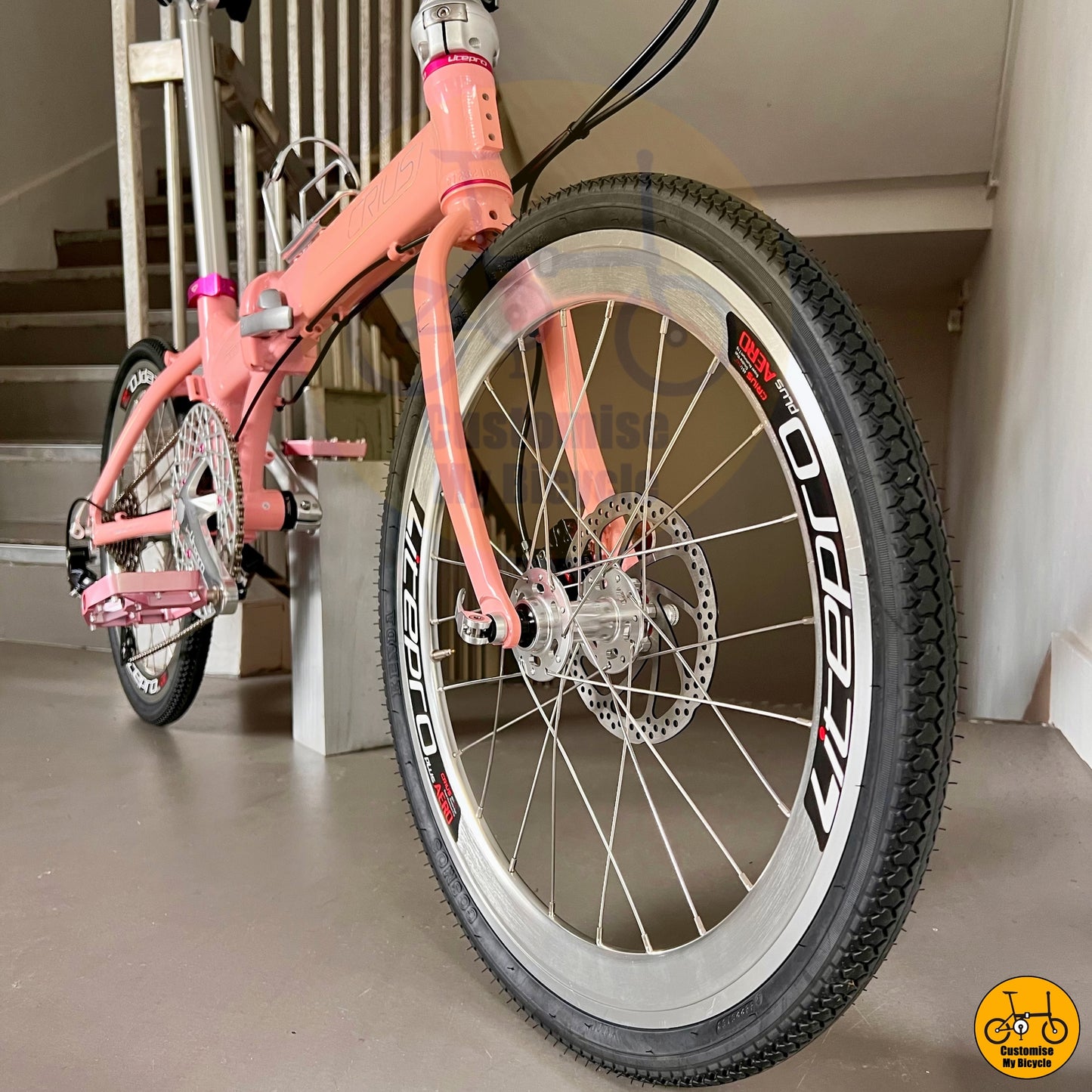 Baby Pink Crius Master 22-Inch Foldie β A Beautiful & Functional Foldable Bicycle