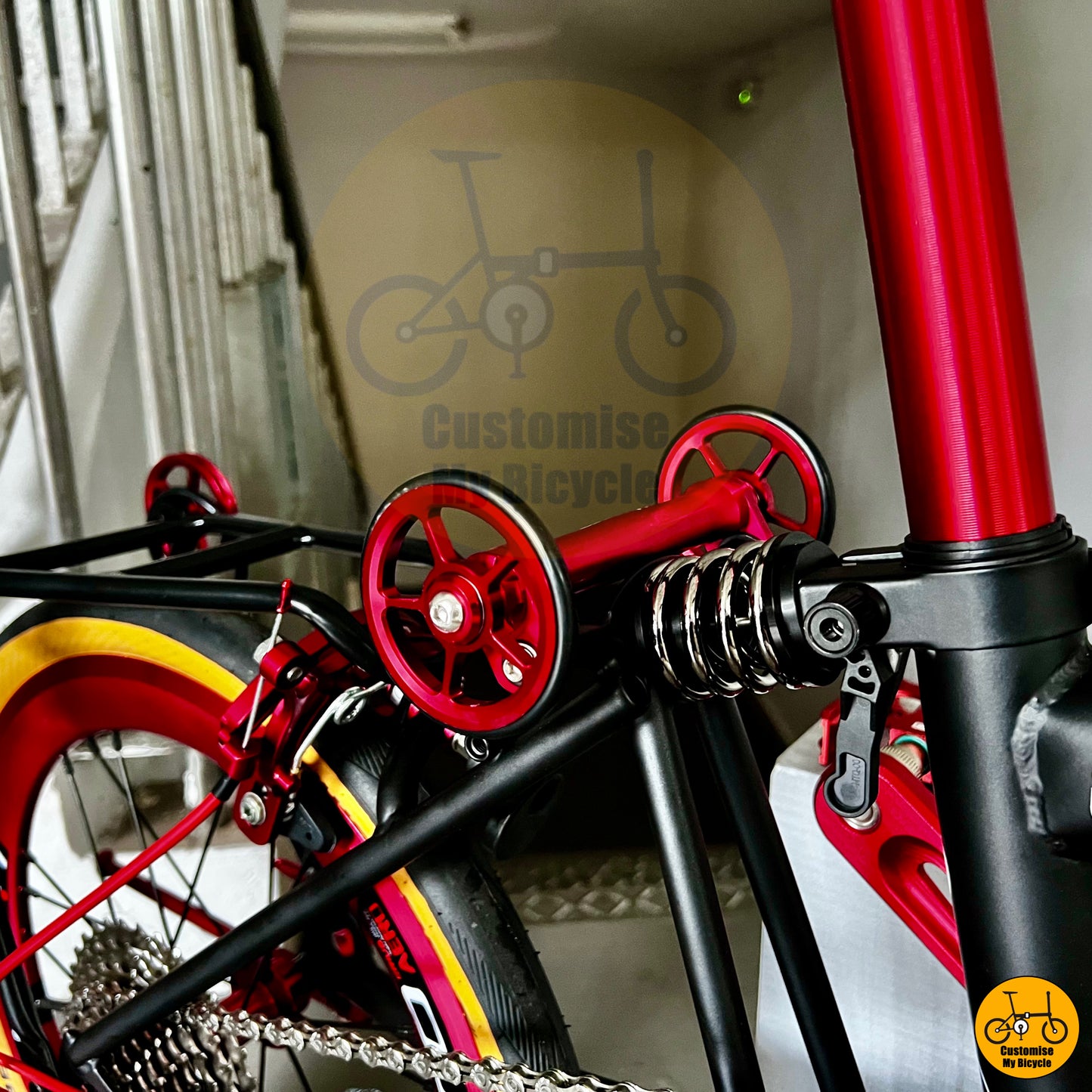 Ezywheels on Crius Trifold with 16β 349 Litepro wheels for high-performance riding