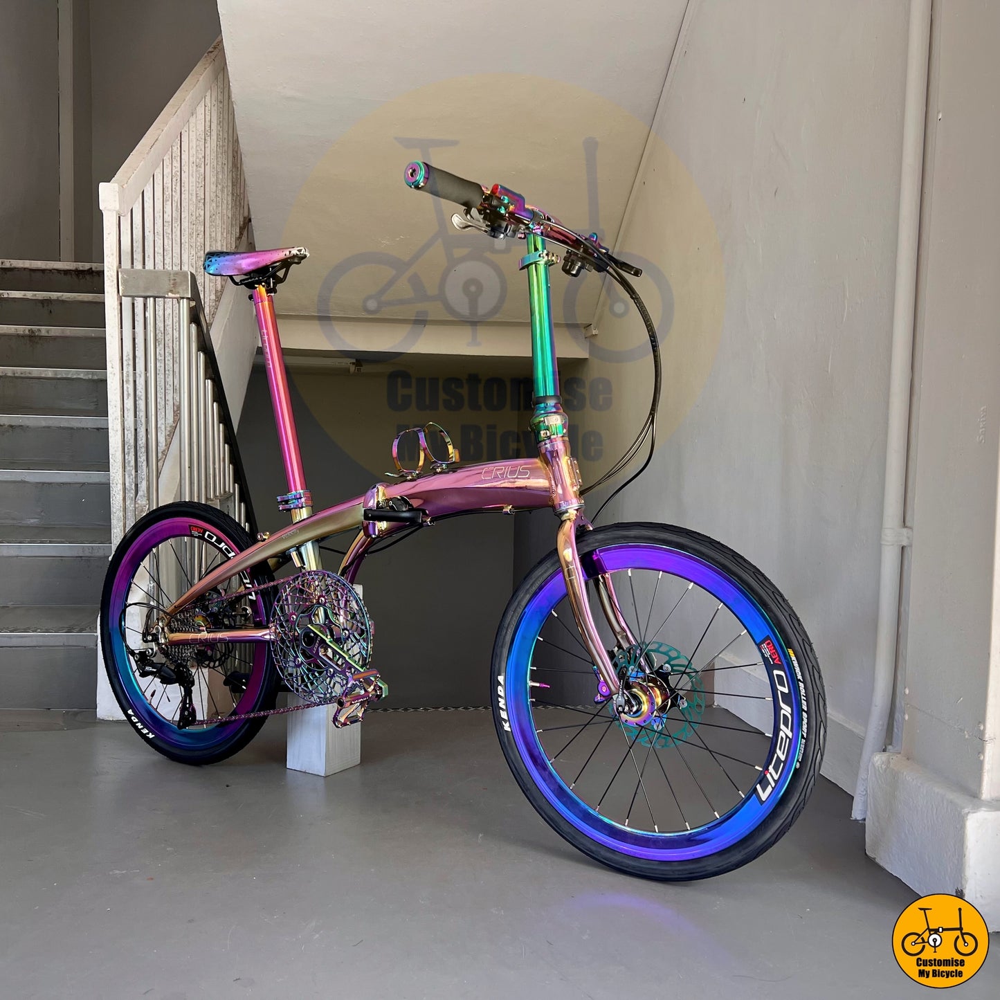 Crius Velocity 22-inch Foldable Bicycle β Loud & Eye-Catching Rainbow Finish
