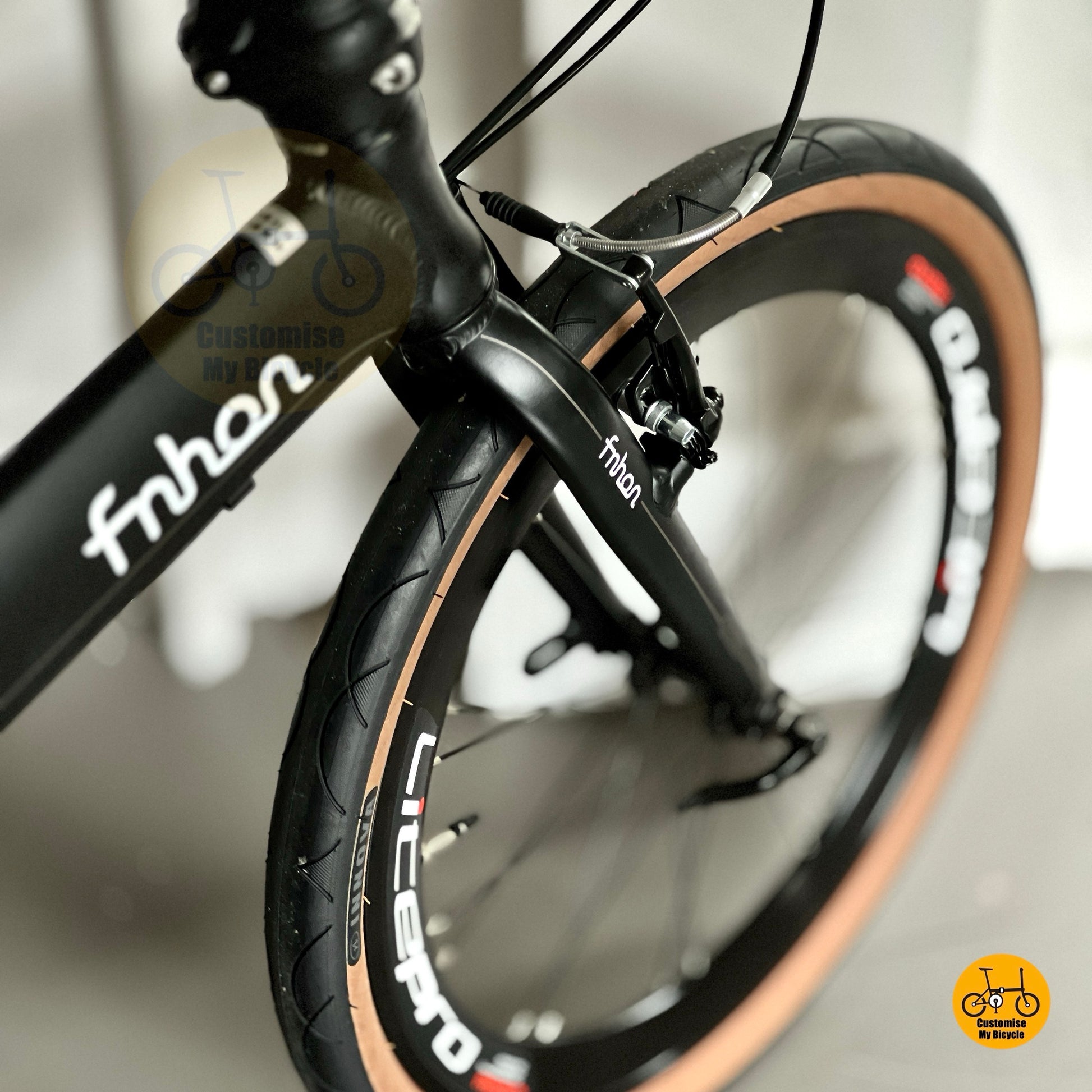 rim brake system of Matte Black Fnhon Blast lightweight frame
