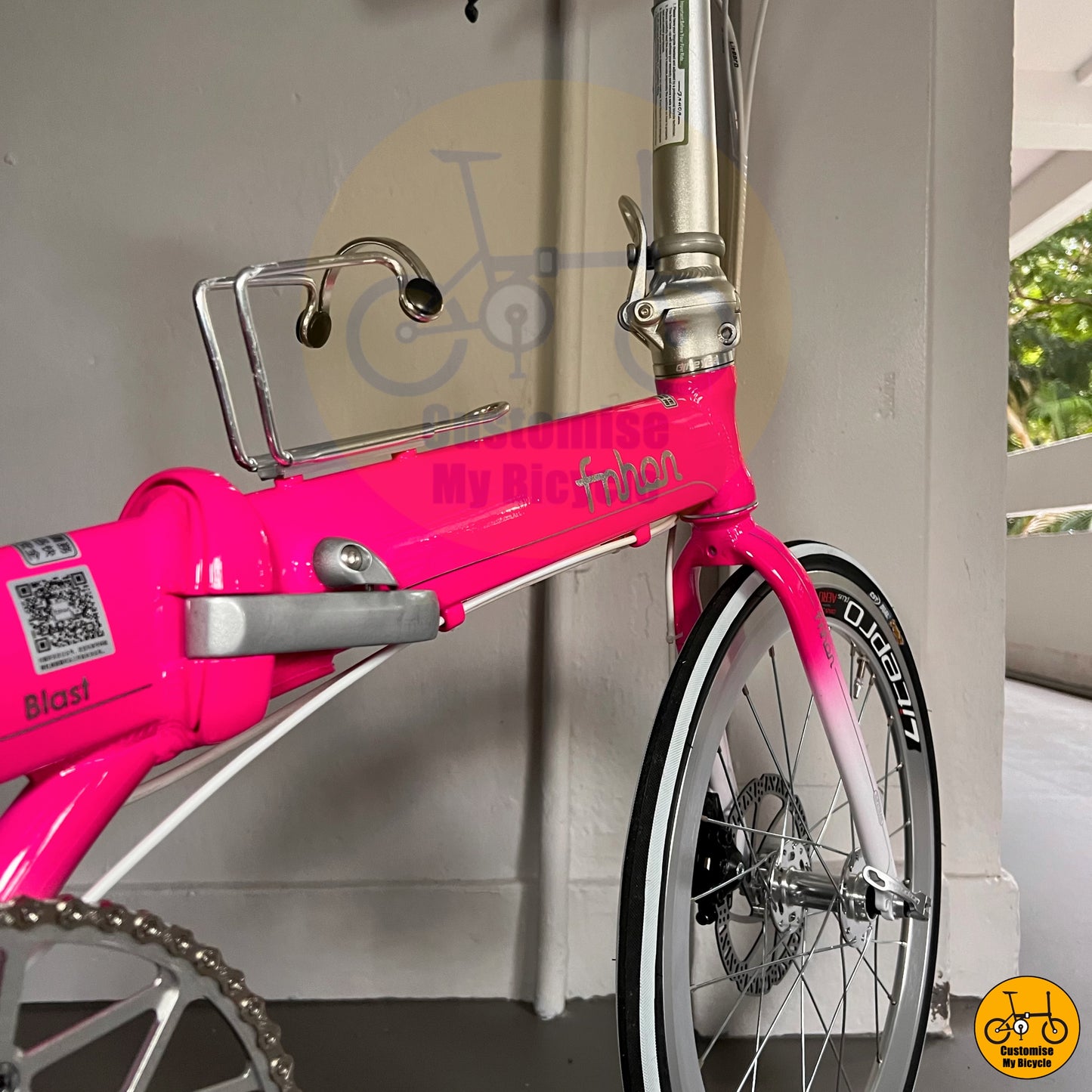 Pink & White Fnhon Blast 22-Inch Foldie β A Fun & Reliable Ride for Women Riders