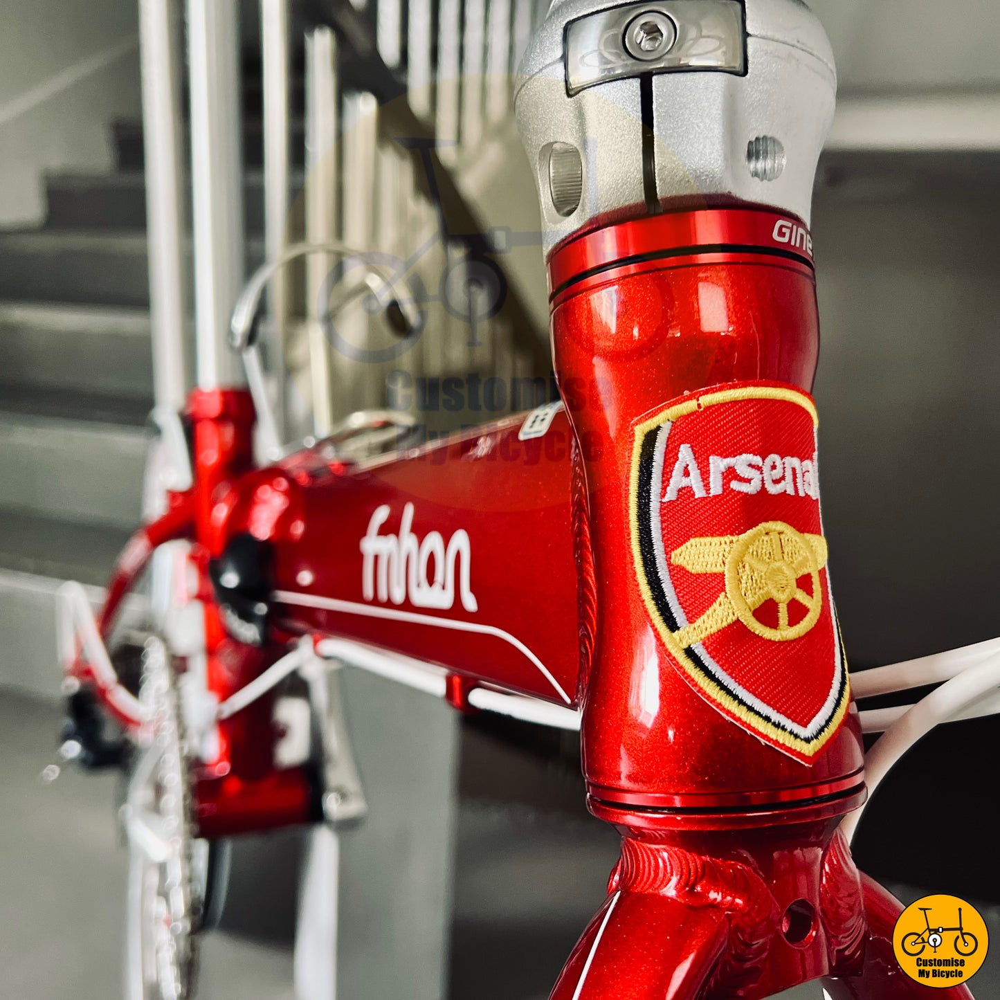 Sleek & Sporty Fnhon Blast 22-Inch Foldable Bicycle β Inspired by Arsenal FC