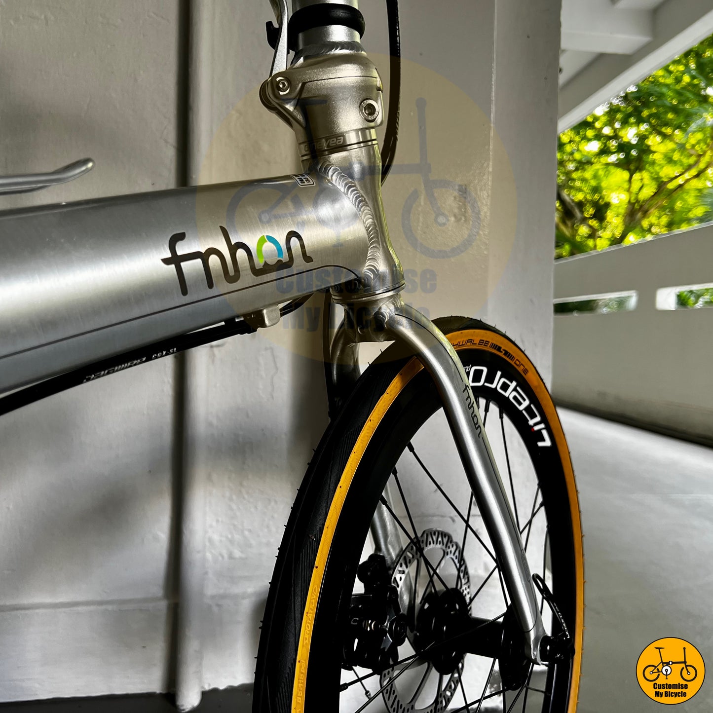 Fnhon Blast Folding Bicycle β’ Minimalist Silver Design with Lightweight Build