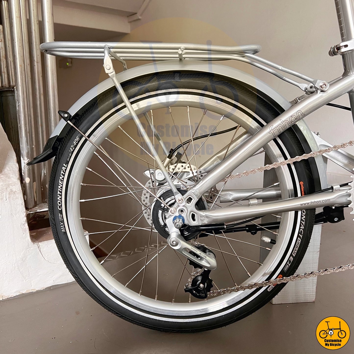 Shimano Alfine Internal Gear Hub IGH on Mudguard-Equipped Fnhon Blast 22-Inch Folding Bicycle β Ride Clean in Any Weather