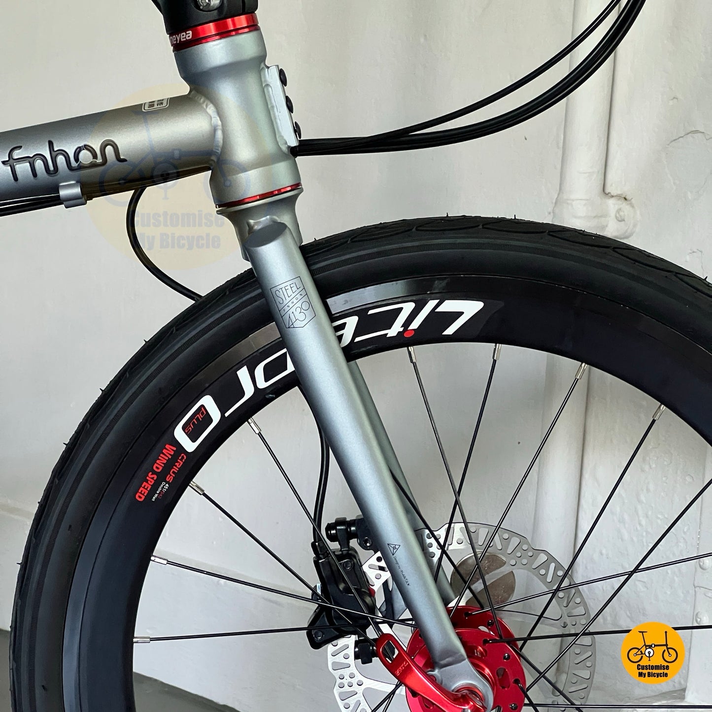 Front wheel close up Litepro on Fnhon Gale 22 inch