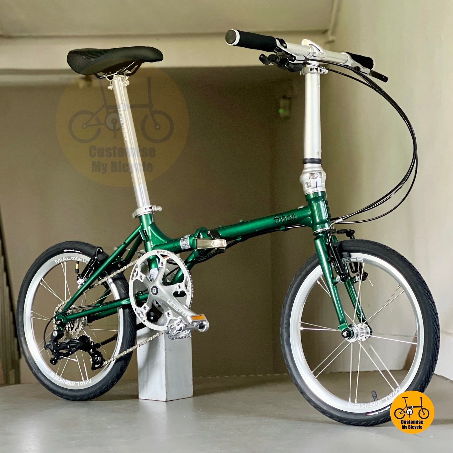 Best folding bicycle under $600 retro style with LITEPRO parts and MRT-friendly size