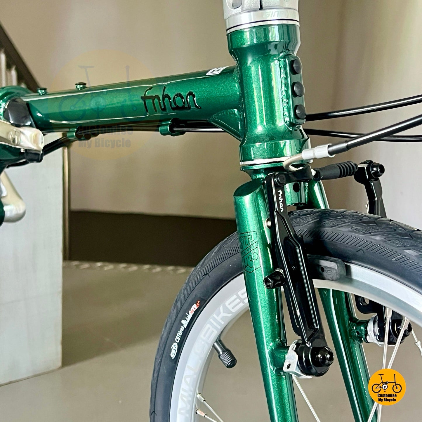 Fnhon Gale MRT-friendly folding bicycle design