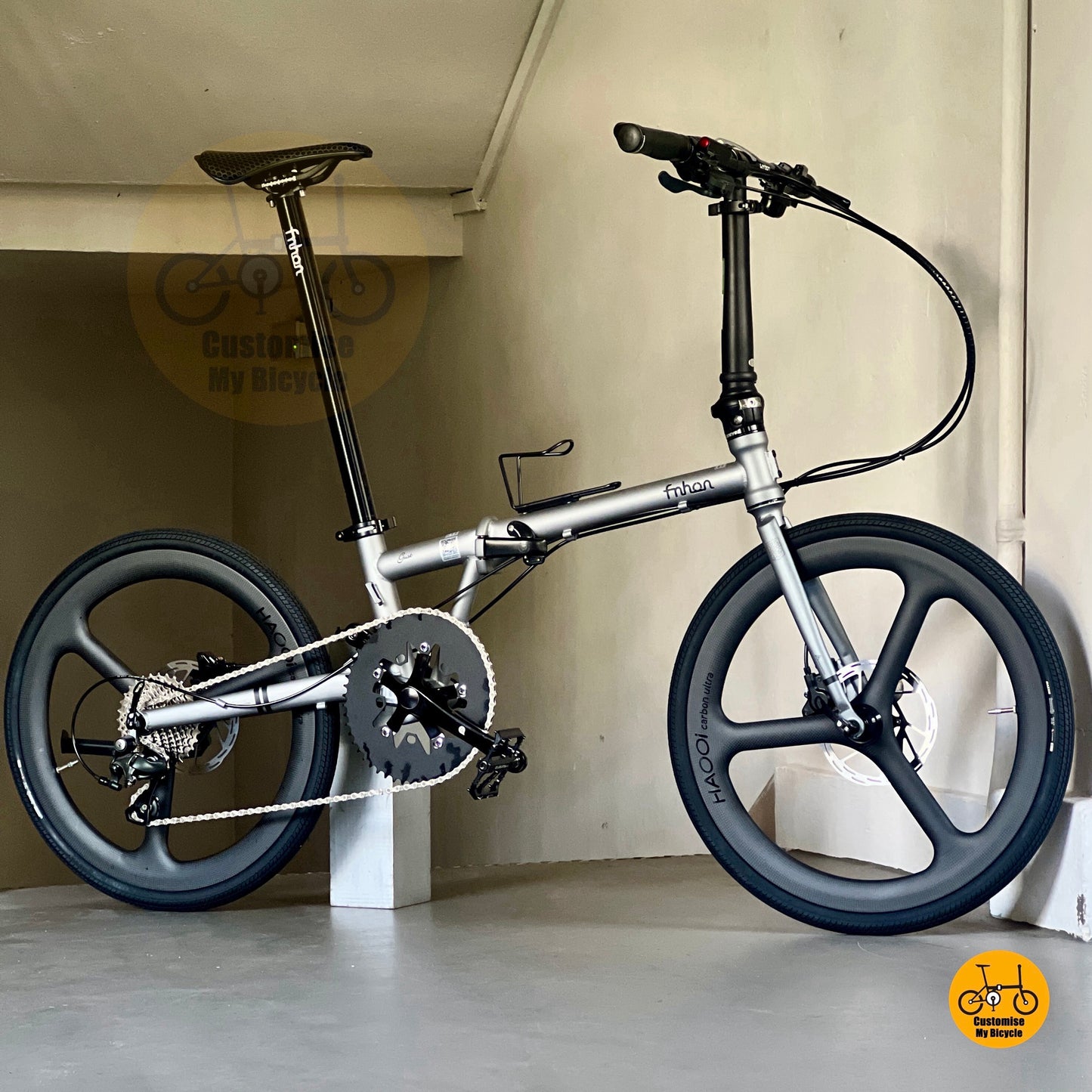 Basikal Lipat Fnhon Gust 22 Inci Dengan Trispoke Roda Dan Gear Tiagra 10 Kelajuan