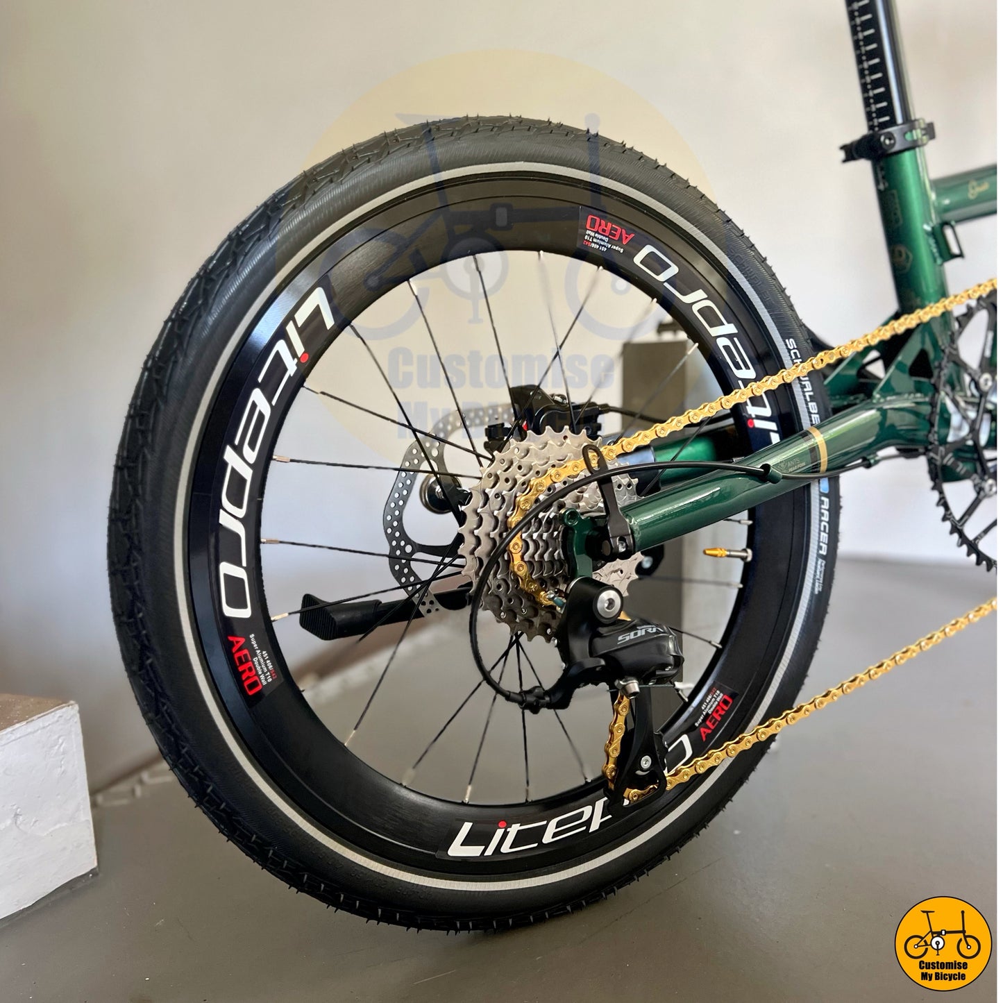 Schwalbe tyres on lightweight 20-inch folding bicycle