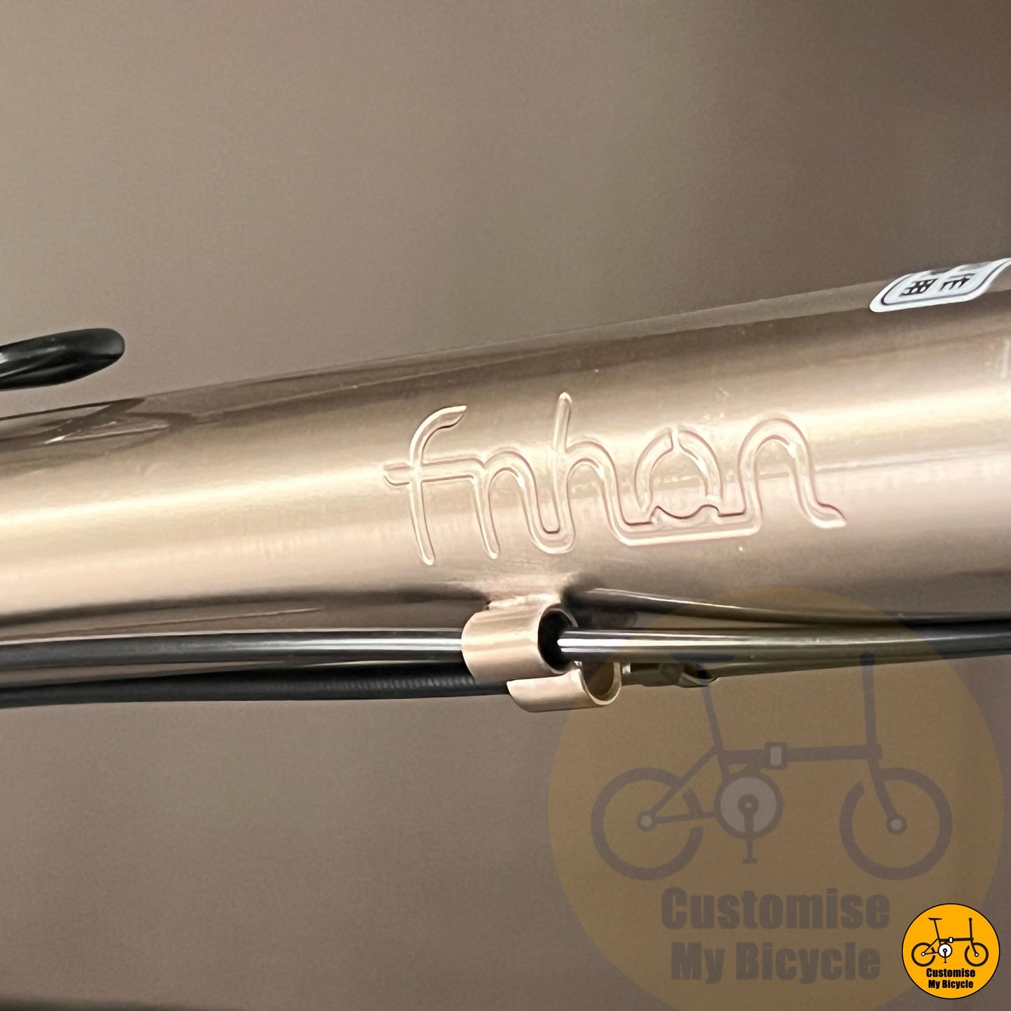 Fnhon Gust 22 inch folding bike chromoly frame and aero wheels