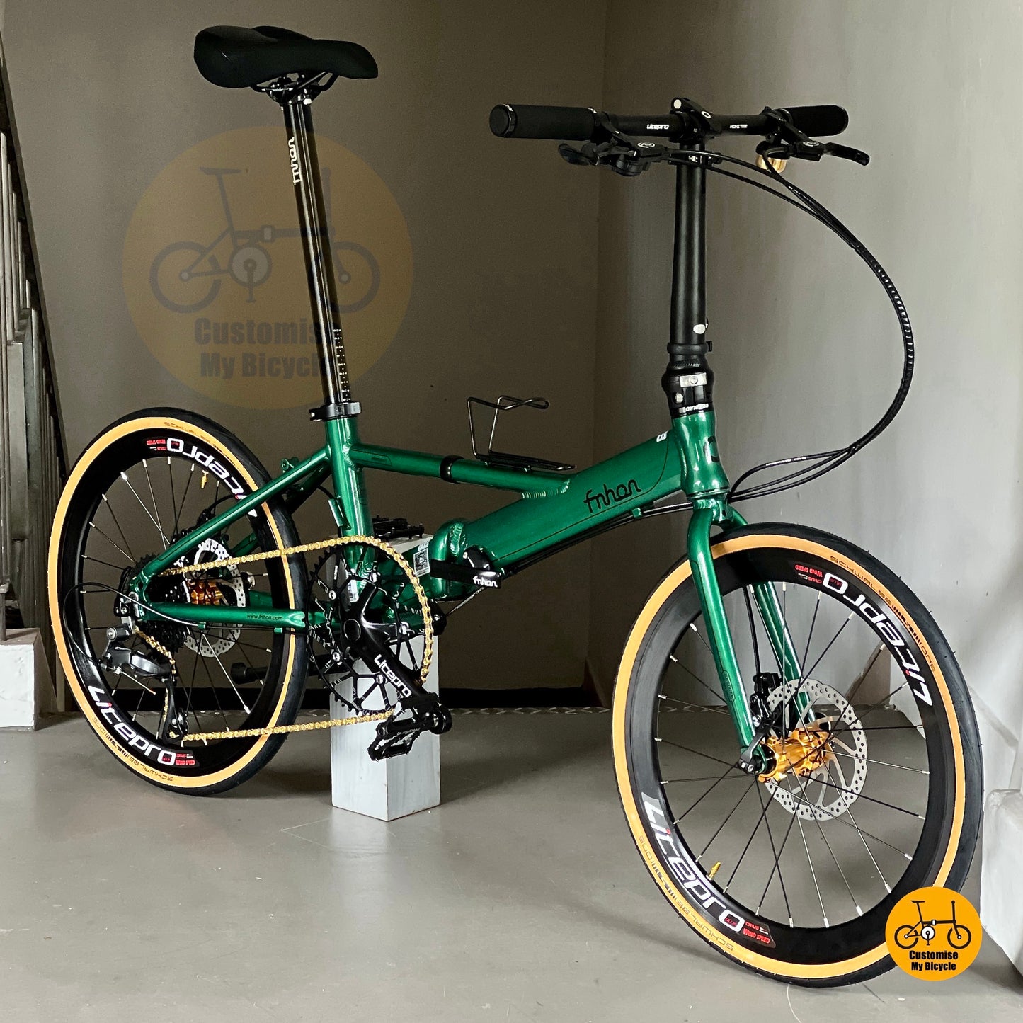 Fnhon Monsoon foldable bicycle MRT Bus friendly Singapore Ready
