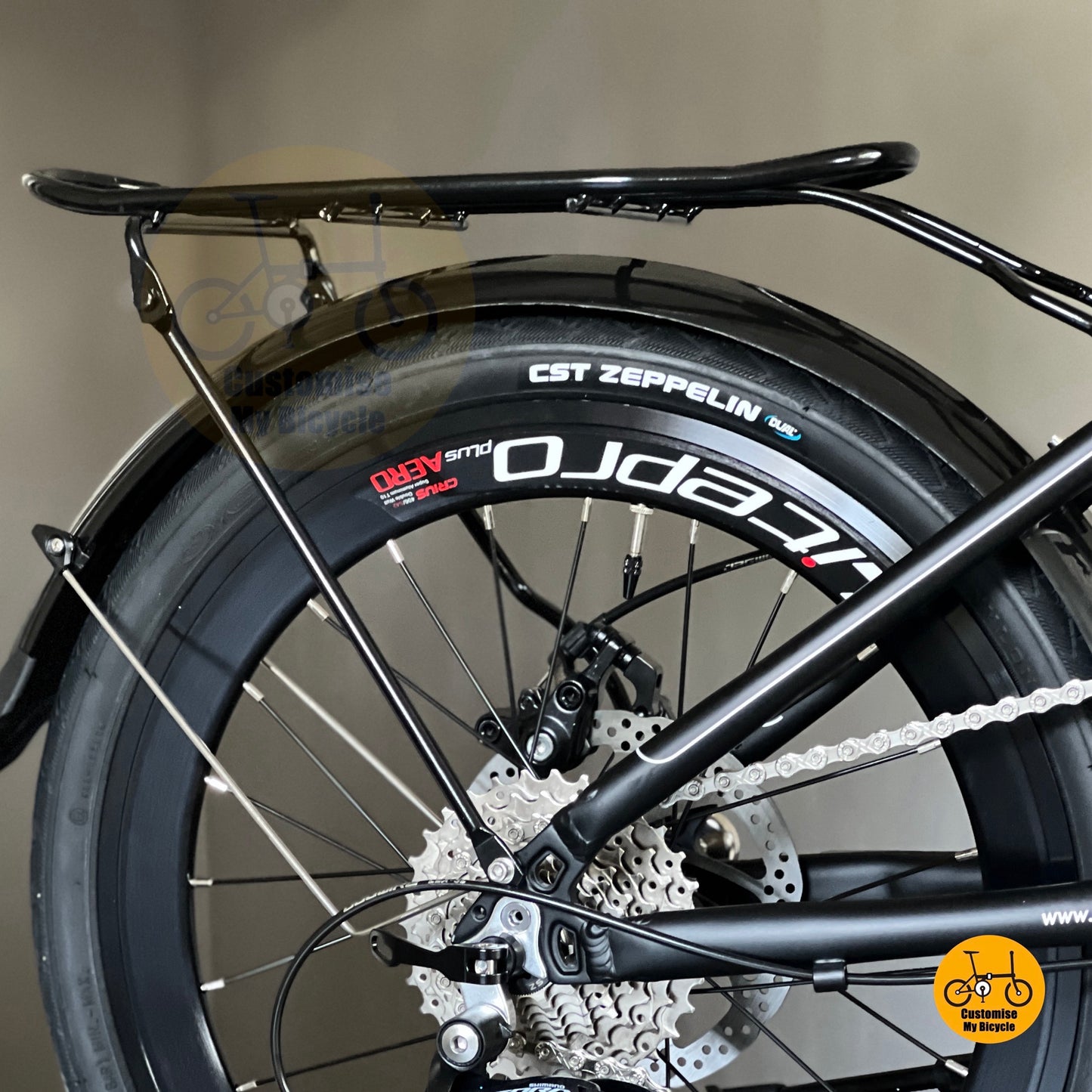 Rear rack and mudguard setup Fnhon Monsoon Matte Black foldie