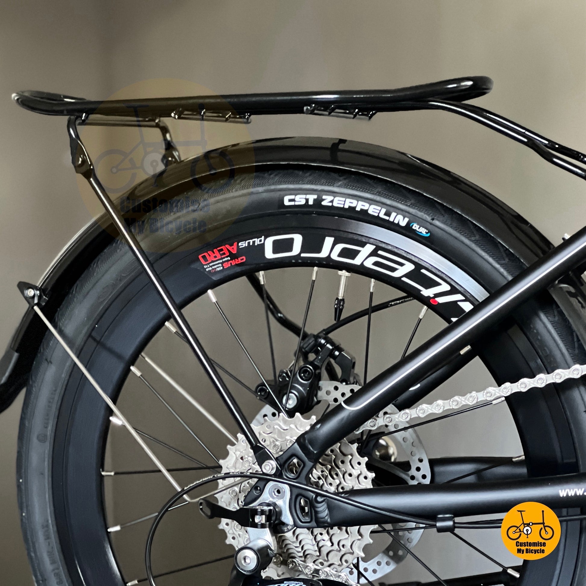 Rear rack and mudguard setup Fnhon Monsoon Matte Black foldie