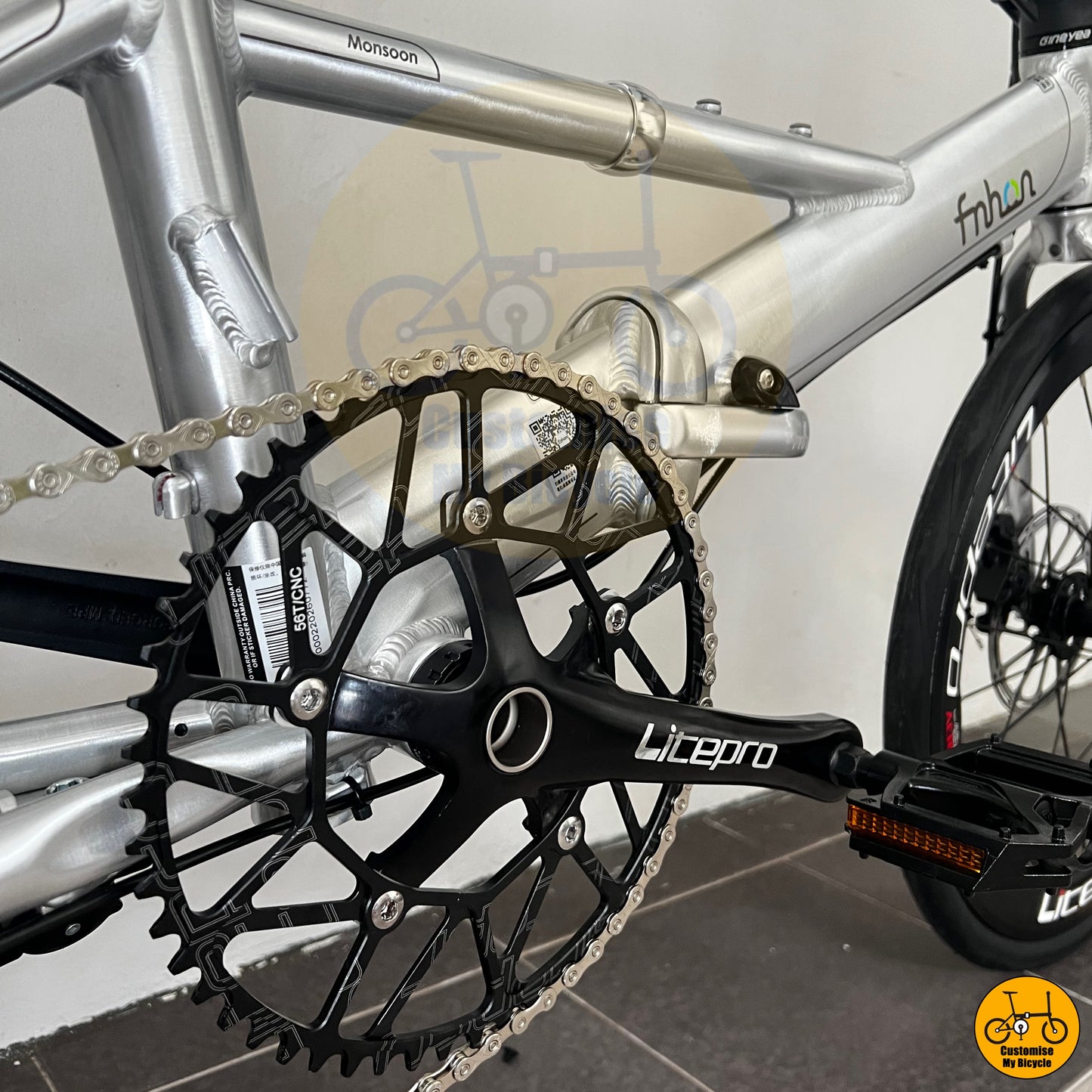 Wellgo Pedals on Premium Build Fnhon Monsoon 22-Inch Folding Bike β A High-Performance Alternative to Brompton
