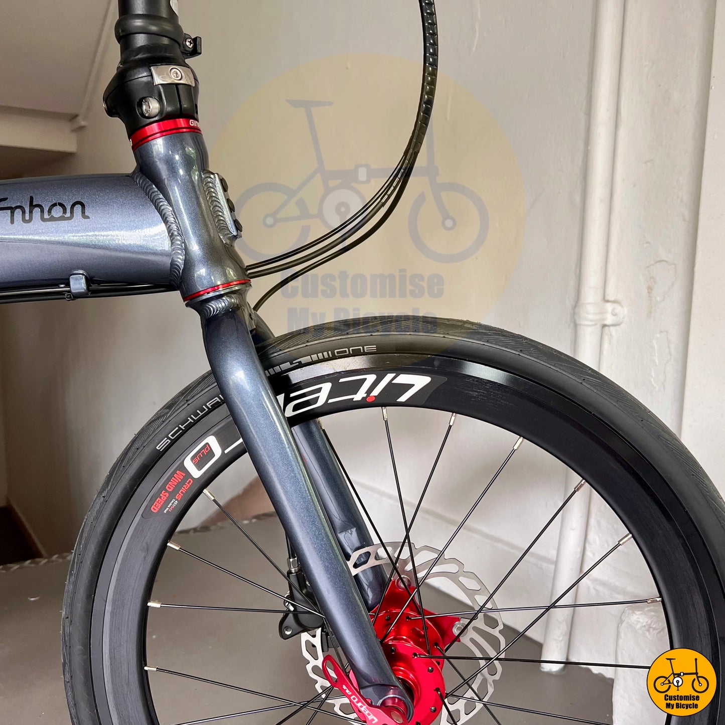 Powerful & Stylish Foldable Bicycle β Galaxy Grey Frame with Red Highlights