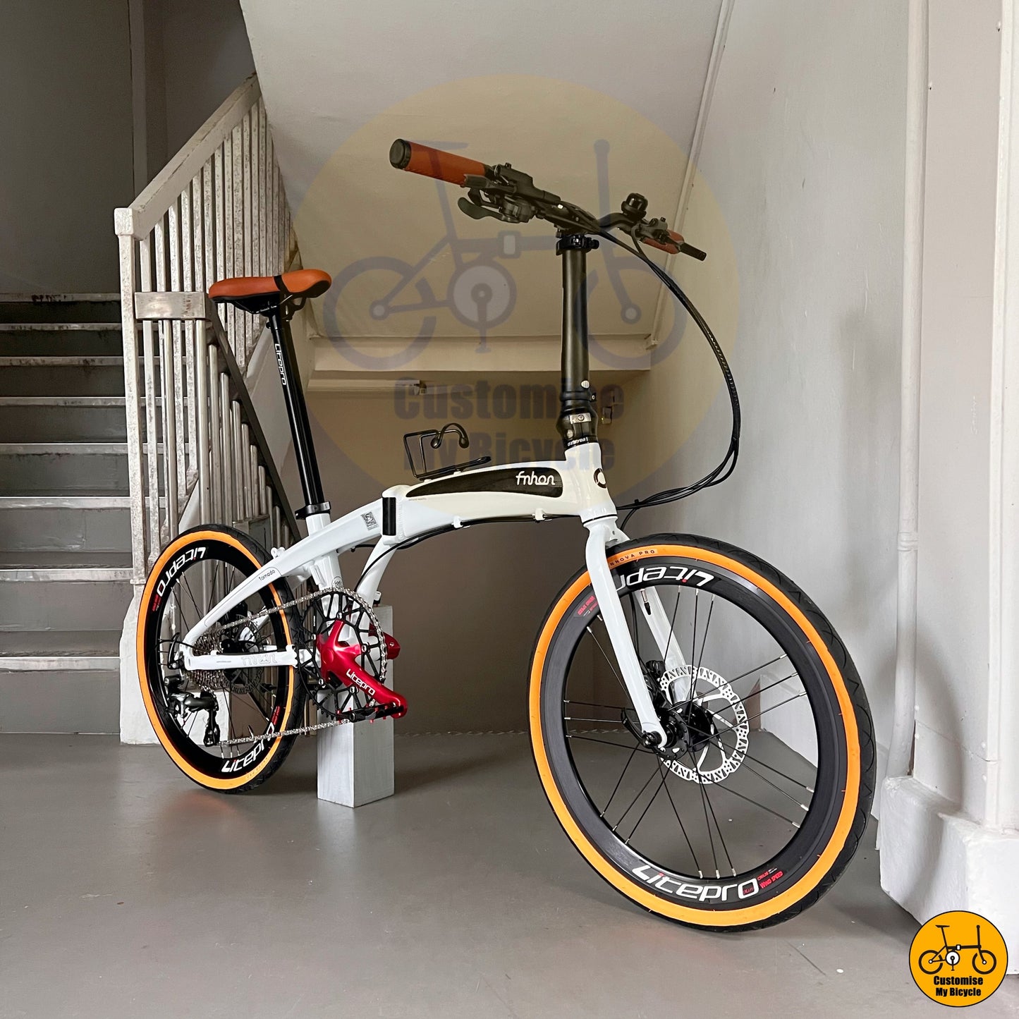 Snow White Frame Foldie β High-Speed, Durable, & Easy to Fold