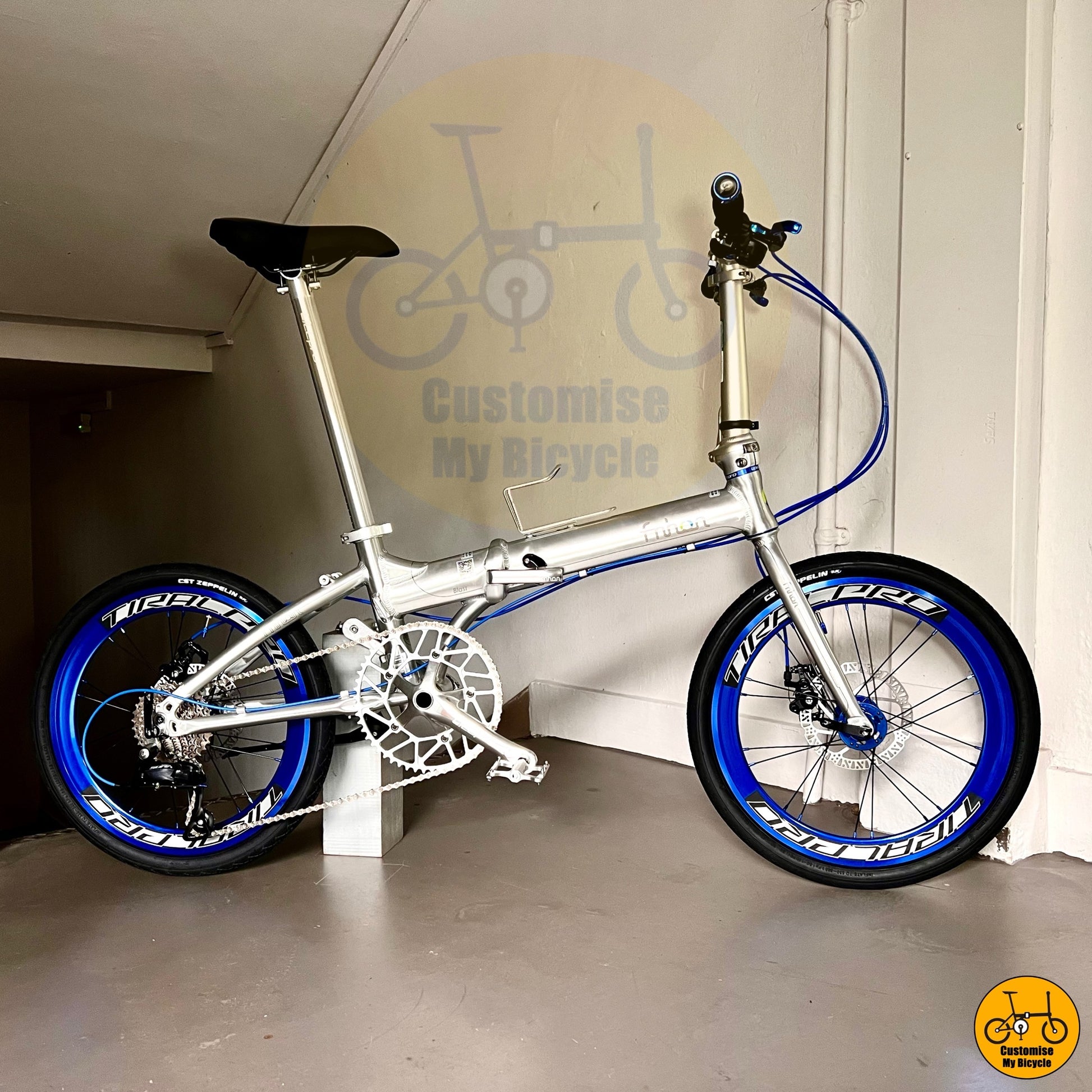 Fnhon Blast 20-inch Folding Bike with Sleek Polished Frame and Tiralpro Wheels
