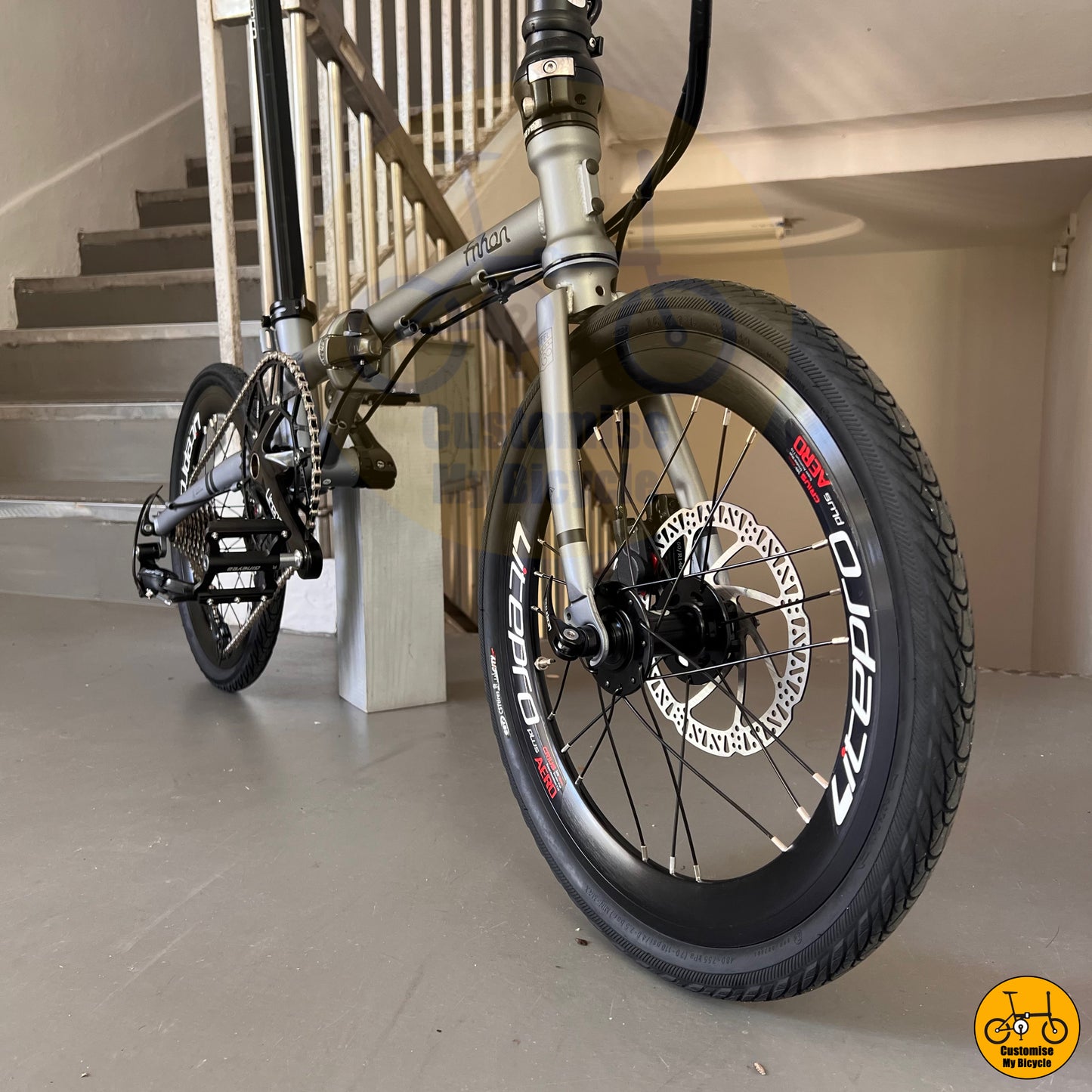 Fnhon Gust 18” • Shimano 9s • Battleship Grey