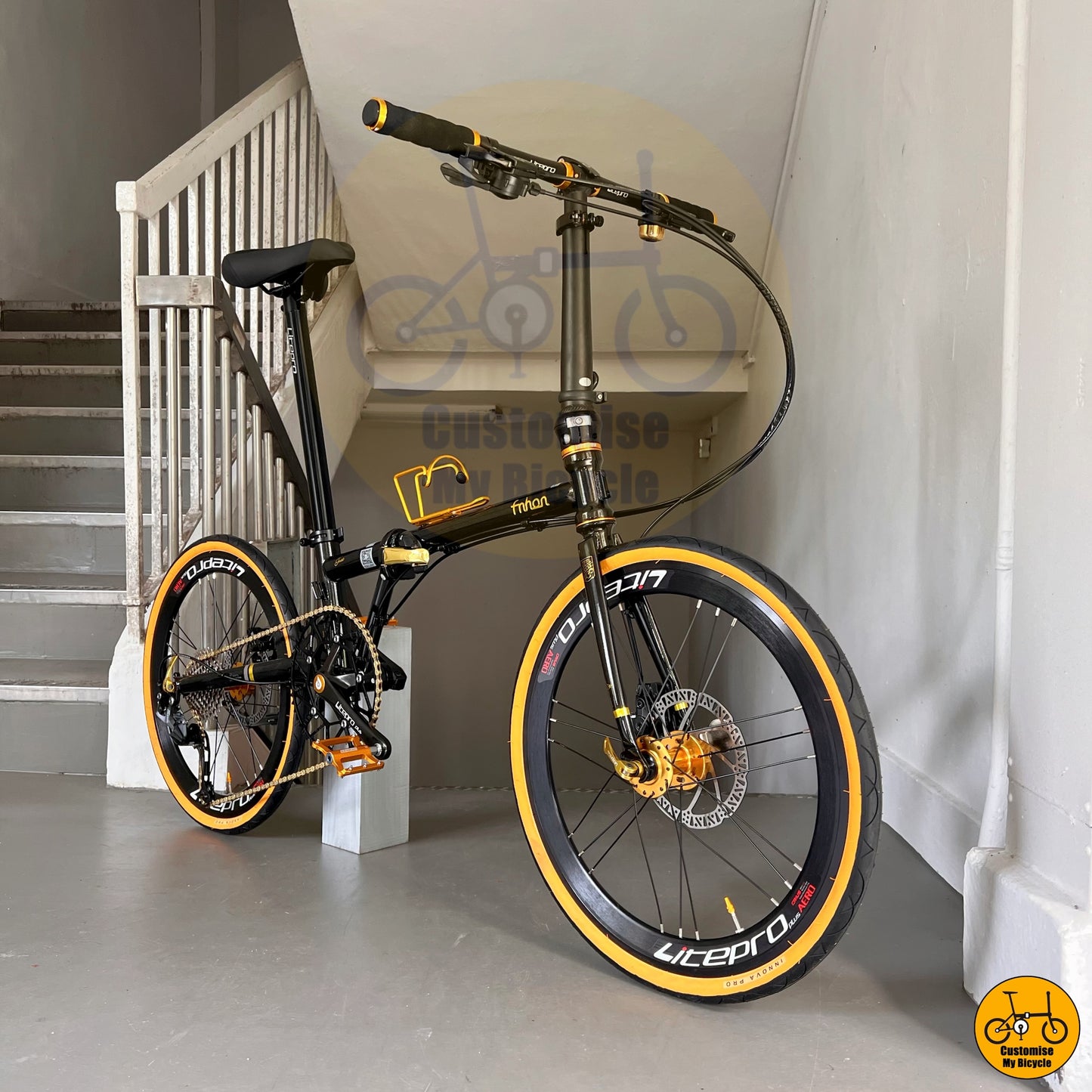 Fnhon Gust 22” • Shimano 9s • Black Gold